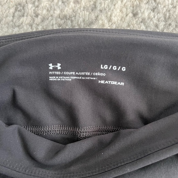 NWT UNDER ARMOUR | HeatGear Fitted Leggings - Picture 9 of 10